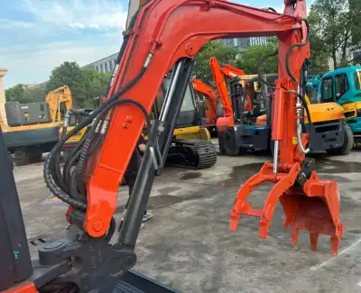 Used Kubota U35 Mini Excavator photo 8
