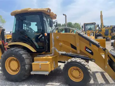 Used Caterpillar 420F IT Backhoe Loader photo 4