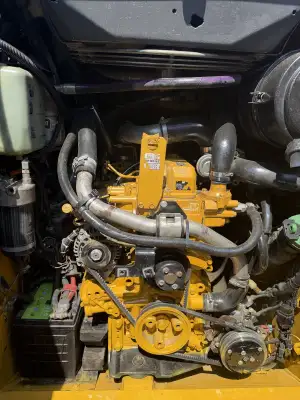 Used Caterpillar 246D Skid Steer Loader photo 5