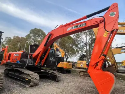 Used Hitachi 240 Excavator photo 3
