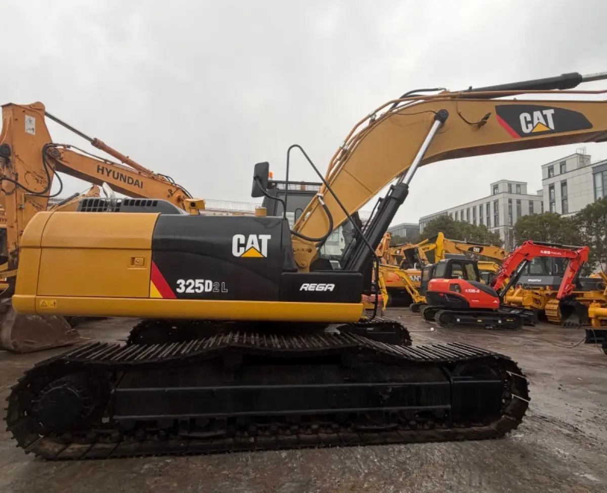 Used Caterpillar 325 Excavator photo 1