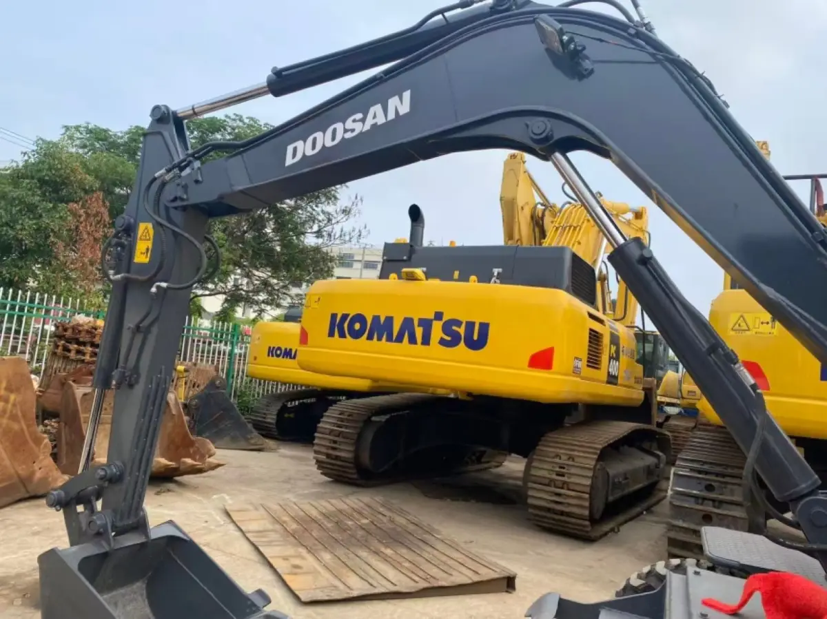 Used Doosan DX60W Mini Excavator photo 1