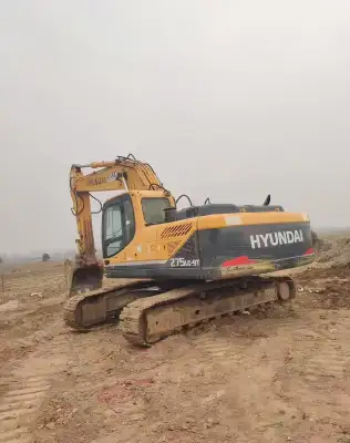 Used Hyundai 275LC-9T Excavator photo 2