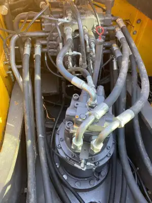Used Volvo EC200D Excavator photo 8