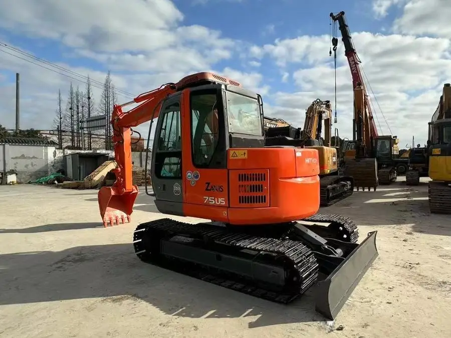 Used Hitachi ZX75US-A Mini Excavator photo 1