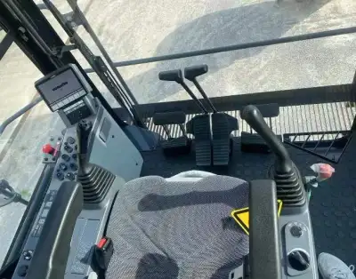 Used Komatsu PC2000-8 Excavator photo 7