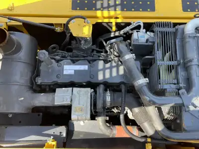 Used Komatsu PC200-8 Excavator photo 10