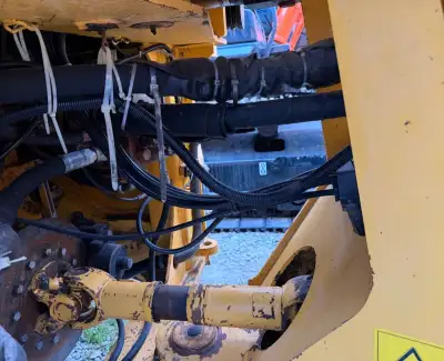 Used Volvo L120G Wheel Loader photo 9