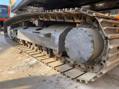 Used Volvo EC200D Excavator photo 5