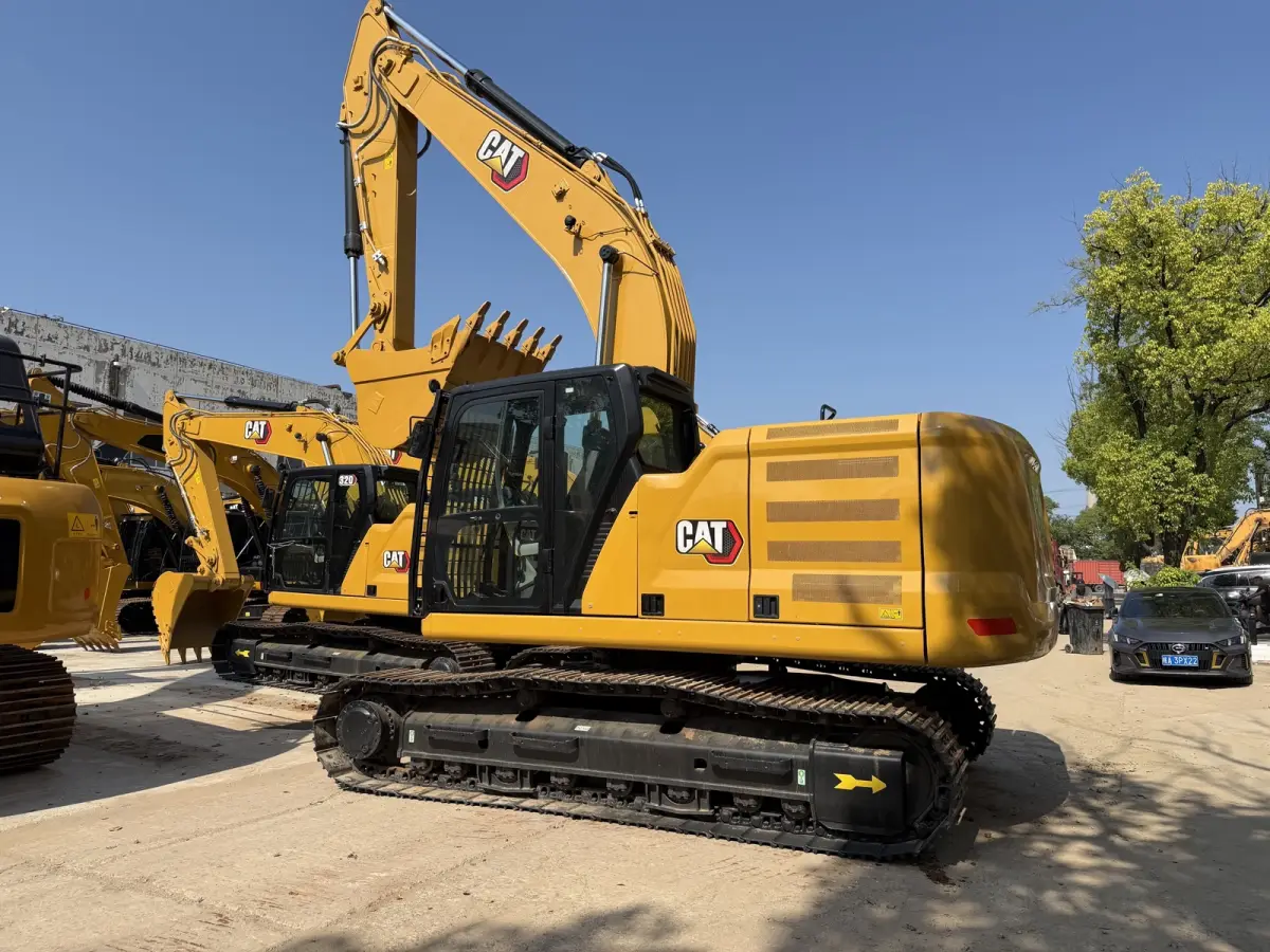 Used Caterpillar 320 Excavator photo 1