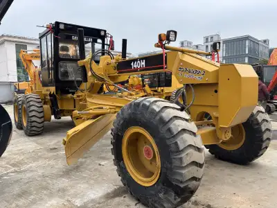 Used Caterpillar 140 Motor Grader photo 3