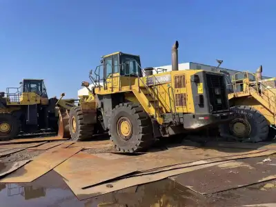 Used Komatsu WA600 Wheel Loader photo 4