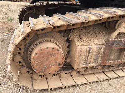 Used Caterpillar 340D2L Excavator photo 5