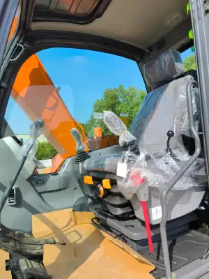 Used Doosan DX75 Mini Excavator photo 7