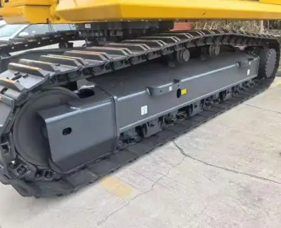 Used Komatsu PC375 Excavator photo 9