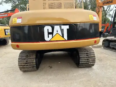 Used Caterpillar 320C Excavator photo 3