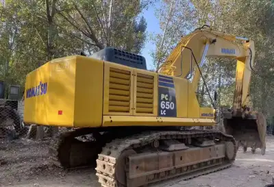 Used Komatsu PC650 Excavator photo 2