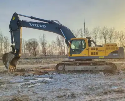 Used Volvo EC460 Excavator photo 2