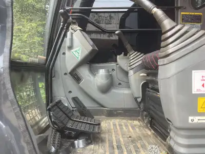 Used Hitachi 120 Excavator photo 10