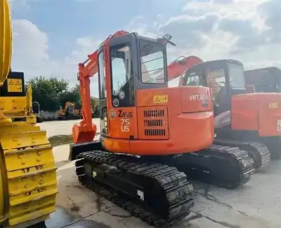 Used Hitachi 75 Mini Excavator photo 3