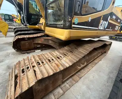 Used Hitachi 210 Excavator photo 8