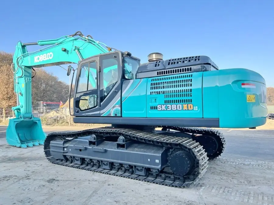 Used Kobelco SK380XD Excavator photo 1