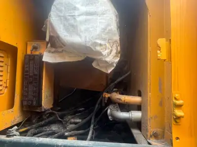 Used Hyundai 305LC-9T Excavator photo 9