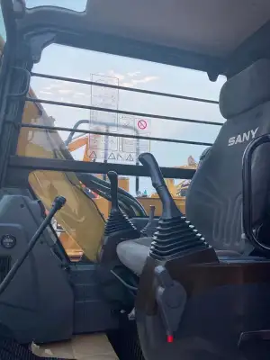 Used SANY SY95C Mini Excavator photo 5