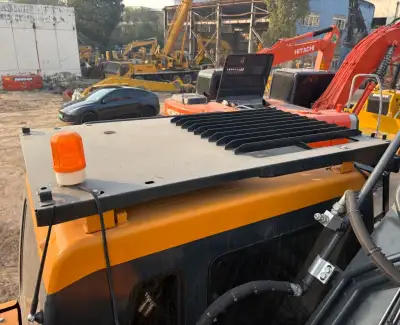 Used Hyundai HX220HD Excavator photo 6