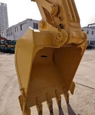 Used Komatsu PC200-8N1 Excavator photo 6