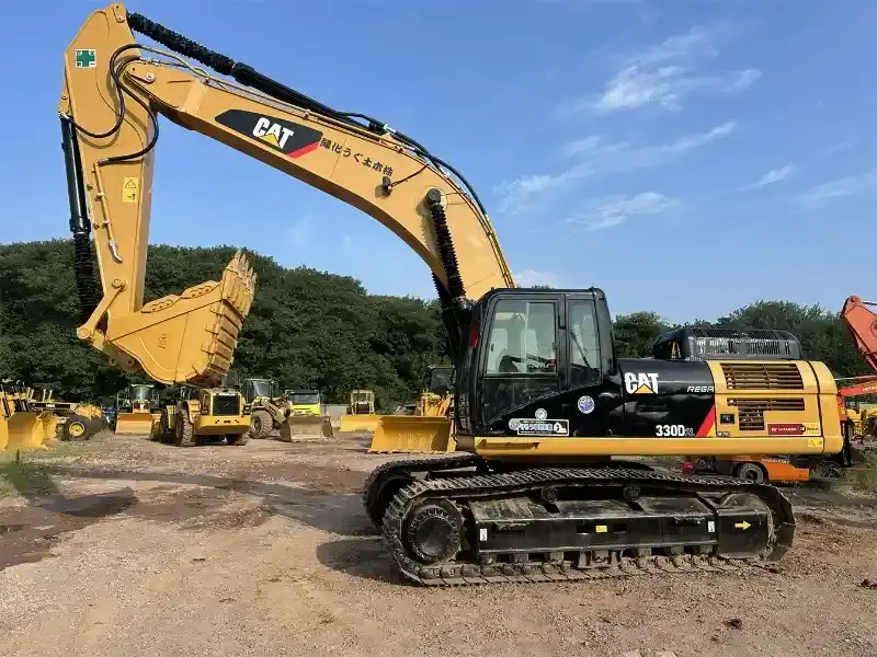 Used Caterpillar 330D2L Excavator photo 1