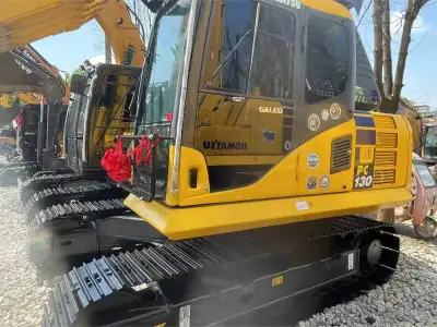 Used Komatsu PC130-7 Excavator photo 3