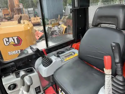 Used Kubota 55 Mini Excavator photo 12