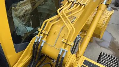 Used Komatsu PC400 Excavator photo 11