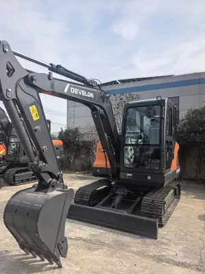 Used Doosan DX60D Mini Excavator photo 5