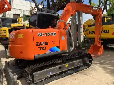 Used Hitachi 70 Mini Excavator photo 7