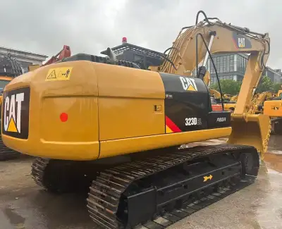 Used CAT 323D2L Excavator photo 6