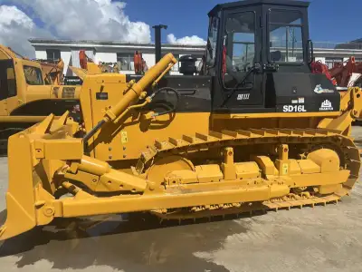 Used Shantui SD16L Bulldozer photo 2