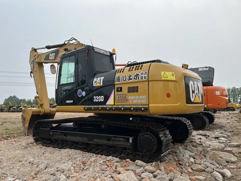Used CAT 320D Excavator photo 1