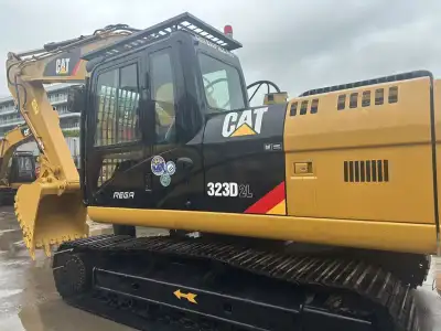 Used Caterpillar 323D2L Excavator photo 11