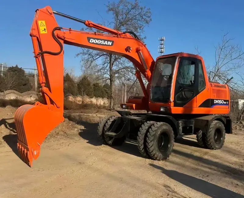 Used Doosan DH150W-7 Wheeled Excavator photo 1