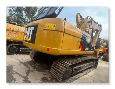 Used Caterpillar 320D2 Excavator photo 2