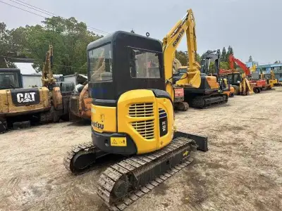 Used Komatsu PC35 Mini Excavator photo 3