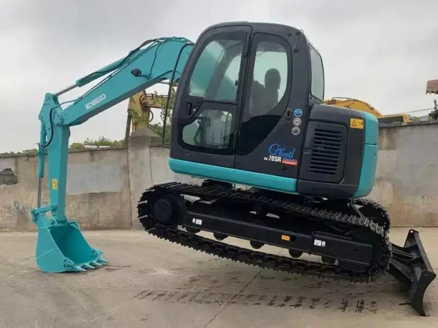 Used Kobelco SK70SR Mini Excavator photo 1