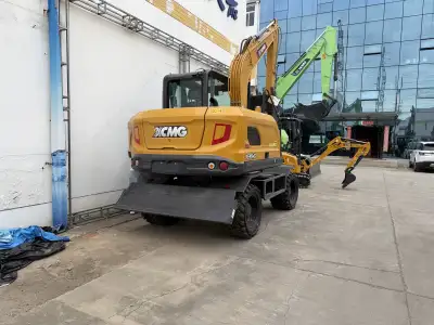 Used XCMG XE85WG Excavator photo 4
