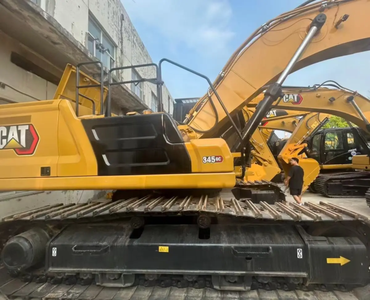 Used Caterpillar 345GC Excavator photo 1