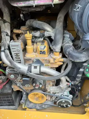 Used Caterpillar 246D Skid Steer Loader photo 8