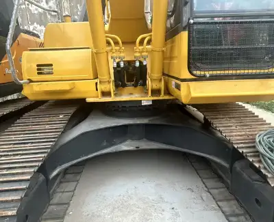 Used Komatsu PC240LC Excavator photo 4