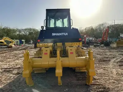 Used Shantui SD22 Bulldozer photo 5