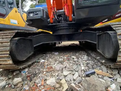 Used Hitachi ZX200 Excavator photo 5